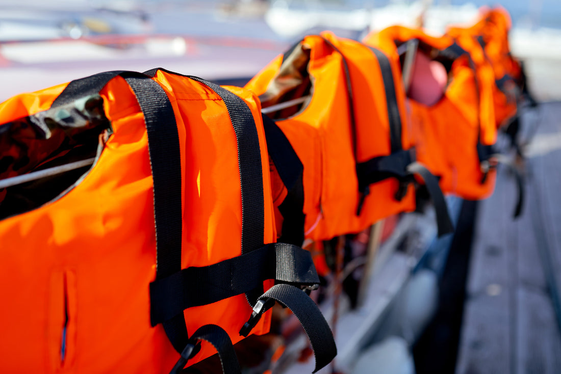 Sicurezza in Mare: Consigli e Regole da Seguire per una Navigazione Sicura